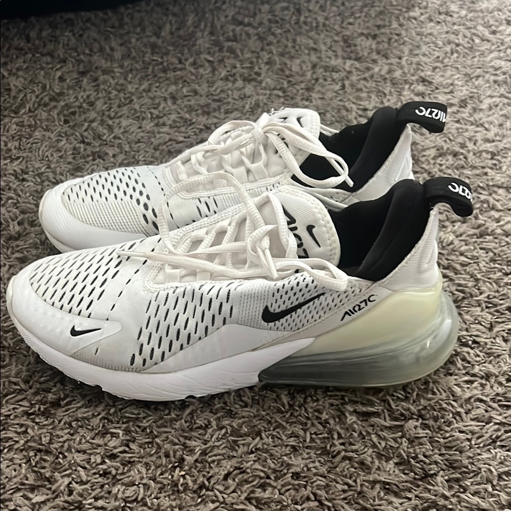Nike Air Max 270